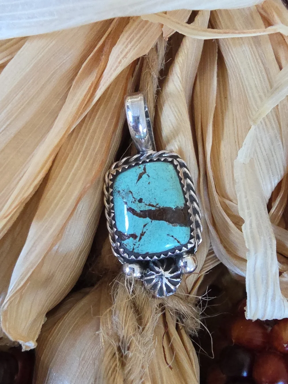 Gorgeous NWOT Native American Navajo Mine #8 Turquoise Pendant 🩵🎁🤎